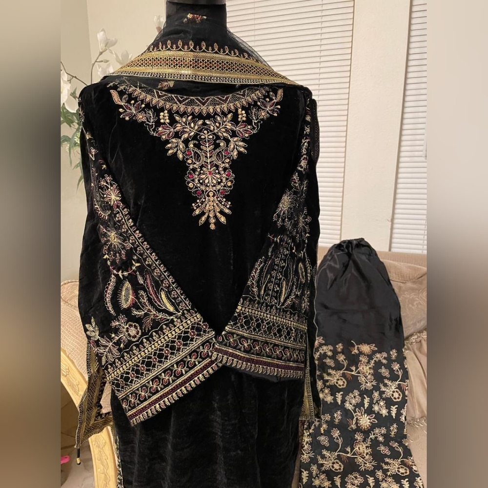 Pakistani/Indian 3 Piece Velvet Dress